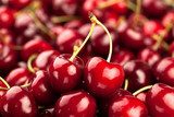Brillo rojo que despierta el verano