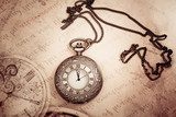 Esencia del tiempo en tonos sepia