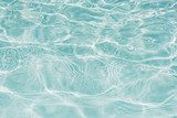 Susurros de agua en calma